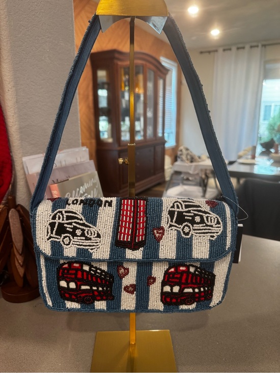 America & Beyond Handbags - Viral Tjmaxx Beaded London Bus & Car Bag
